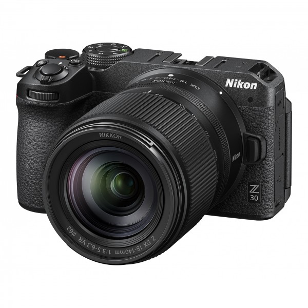 Nikon Z30 Set + DX 3,5-5,6/18-140 mm VR