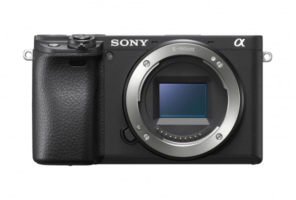 Sony alpha 6400 Set + SEL 18-135 mm OSS