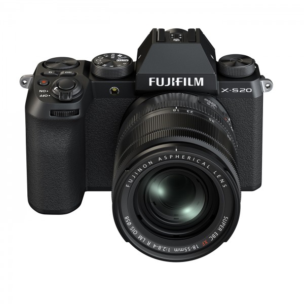 Fuji X-S20 Set + XF18-55mm